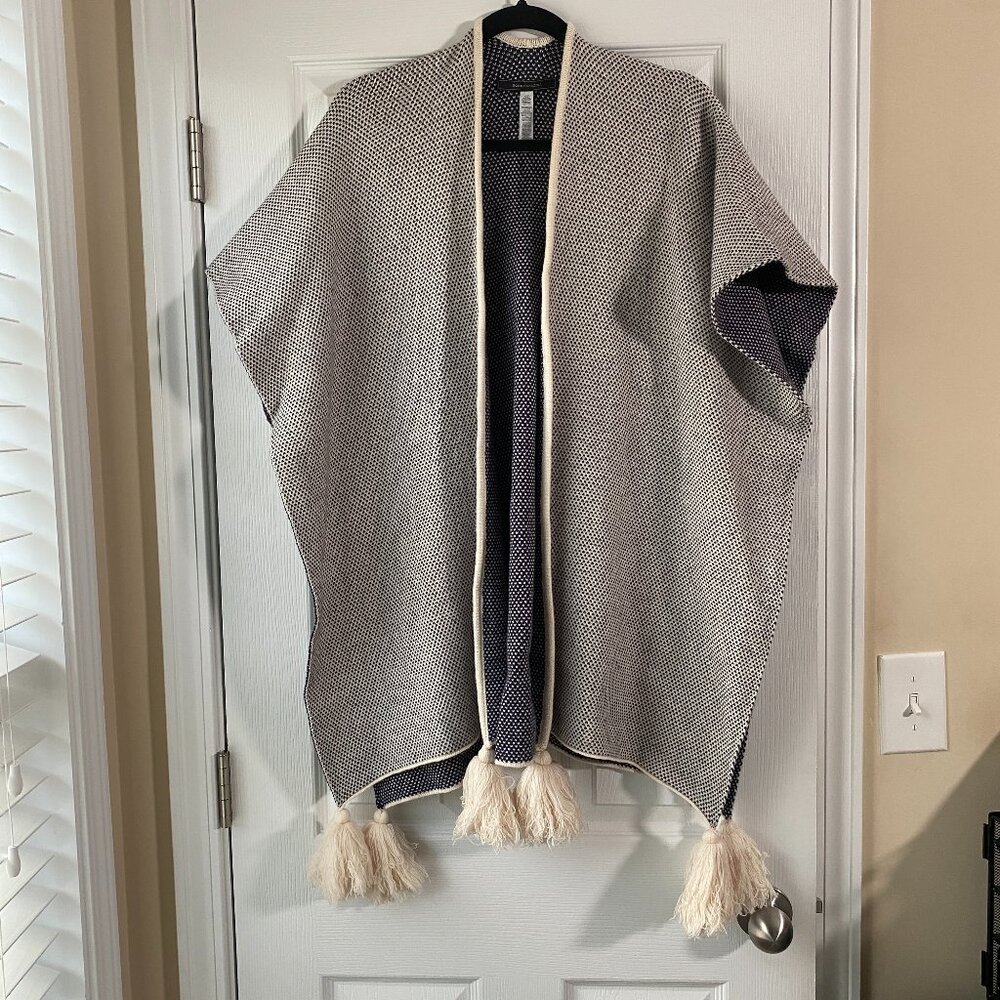 BCBGMaxAzria | Cream, Blue, Gray Fringe Tassel Cape